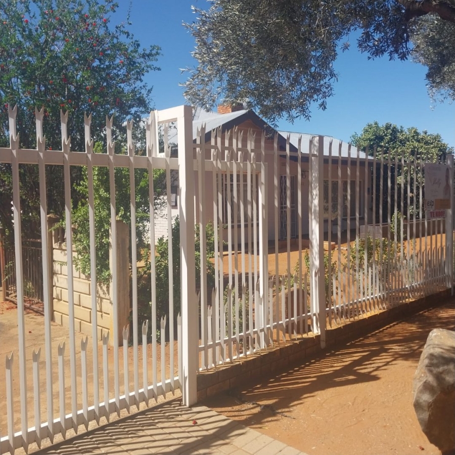 3 Bedroom Property for Sale in Albertynshof Northern Cape